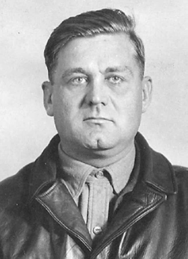 The Guns of the St. Valentine’s Day Massacre: Al Capone Gets Away with Murder