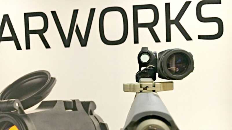 Scalarworks New Flip-To-Side Magnifier Mount - SHOT Show 2019 Scalarworks New Flip-To-Side Magnifier Mount - SHOT Show 2019