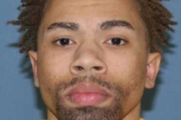 One-Handed Shooting: Let It Tilt 10 O’Clock High One-Handed Shooting: Let It Tilt 10 O’Clock High