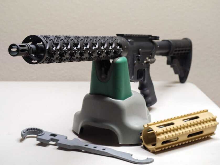 DIY: Upgrade Your AR Handguard! DIY: Upgrade Your AR Handguard!