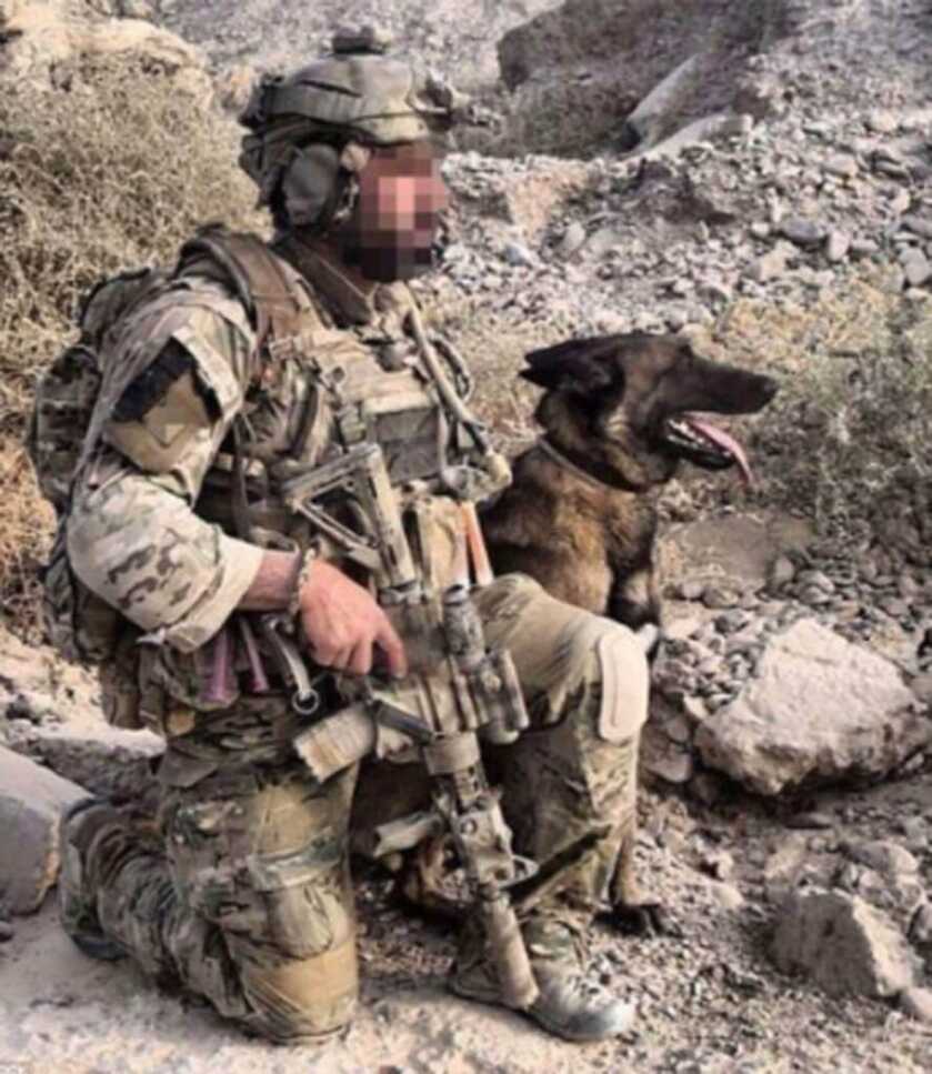 22 SAS and the Benelli M4 Shotgun 22 SAS and the Benelli M4 Shotgun