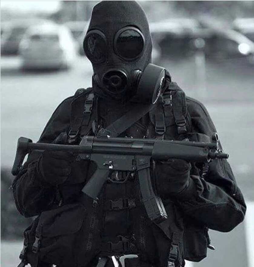 22 SAS and the Benelli M4 Shotgun 22 SAS and the Benelli M4 Shotgun