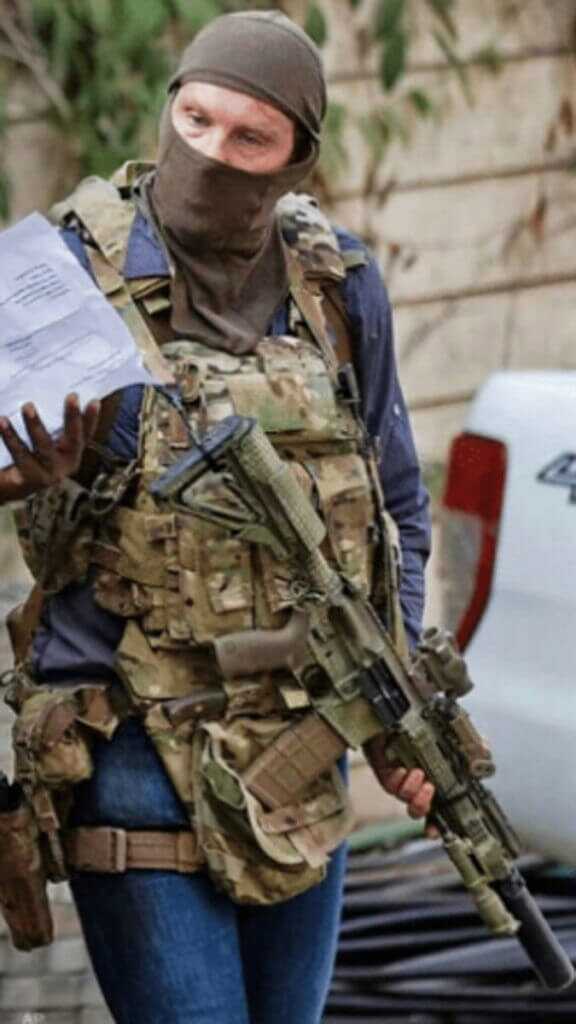 22 SAS and the Benelli M4 Shotgun 22 SAS and the Benelli M4 Shotgun