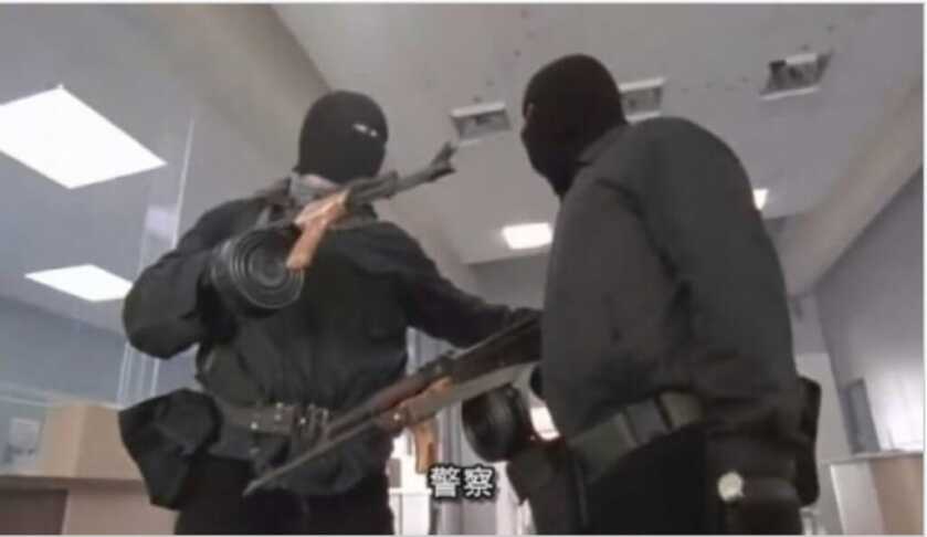 Guns of the North Hollywood Shootout: Life Imitates Art Guns of the North Hollywood Shootout: Life Imitates Art