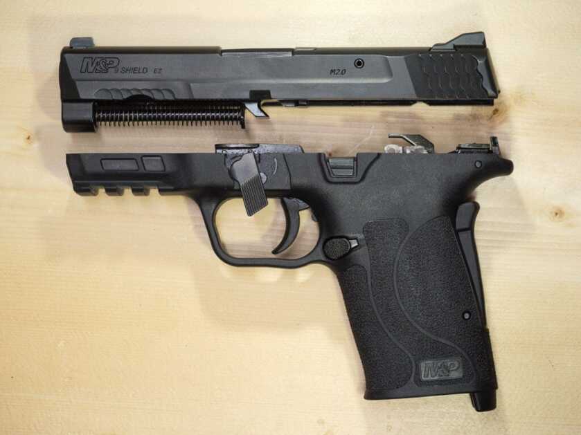 Smith & Wesson M&P 9mm SHIELD EZ - Review Smith & Wesson M&P 9mm SHIELD EZ - Review