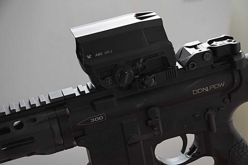 Vortex Takes the Night: AMG UH-1 Gen II Holographic Sight Reviewed