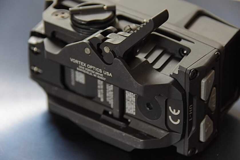 Vortex Takes the Night: AMG UH-1 Gen II Holographic Sight Reviewed