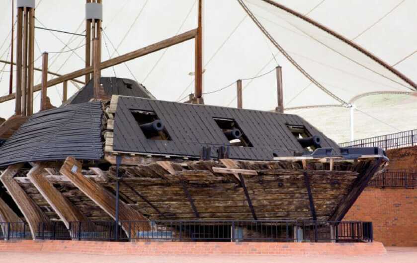 The Siege of Vicksburg, Slavery, and a Freshly-Dug Rose Bed