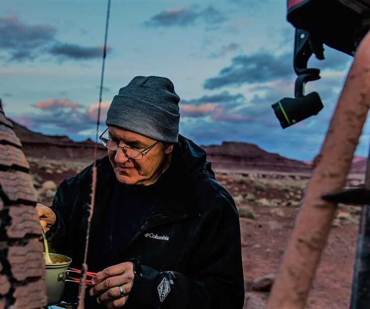 Blackfire's Waterproof Clamplight: The Work Light You Need