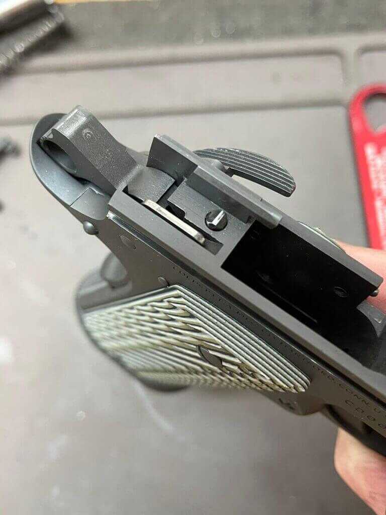 Colt’s Combat Commander Custom Carry Colt’s Combat Commander Custom Carry