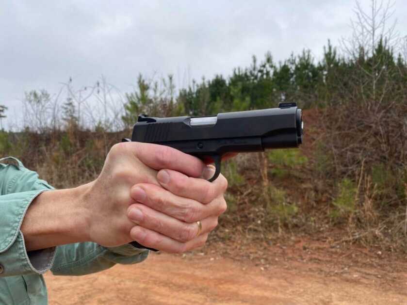 Colt’s Combat Commander Custom Carry Colt’s Combat Commander Custom Carry