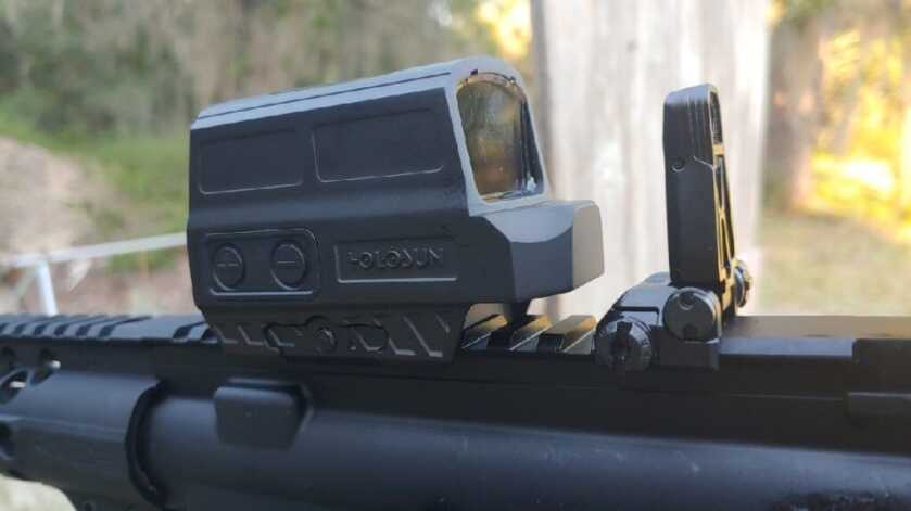 The Holosun HS512C - Embrace the Enclosed Emitter The Holosun HS512C - Embrace the Enclosed Emitter