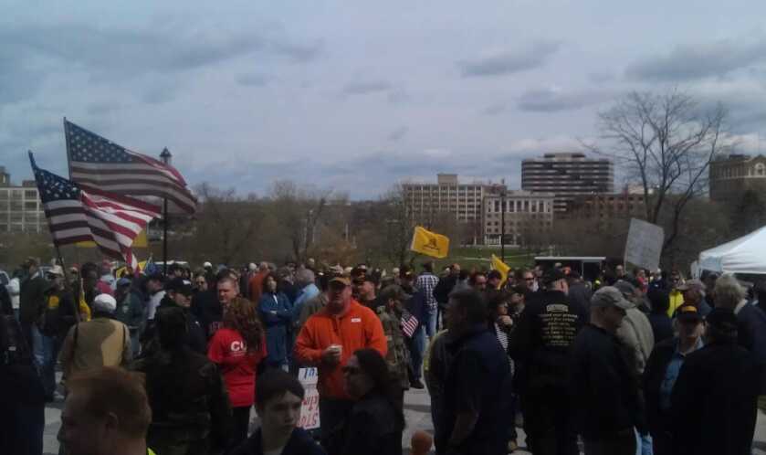 City Would Require Gun Owners to Show Permits to LEOs&nbsp;