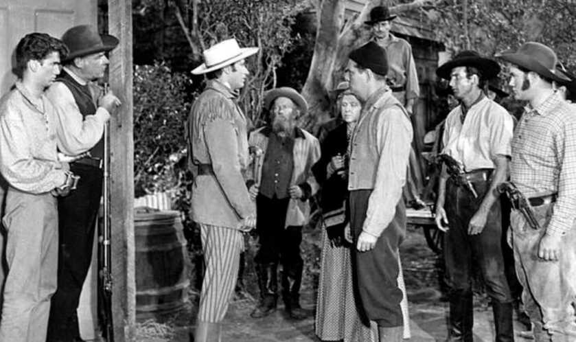 Jim Bowie and the Vidalia Sandbar Fight