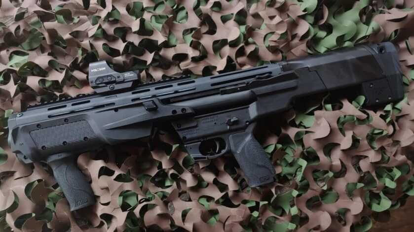 The S&W M&P 12 - A Sci-Fi Worthy Shotgun