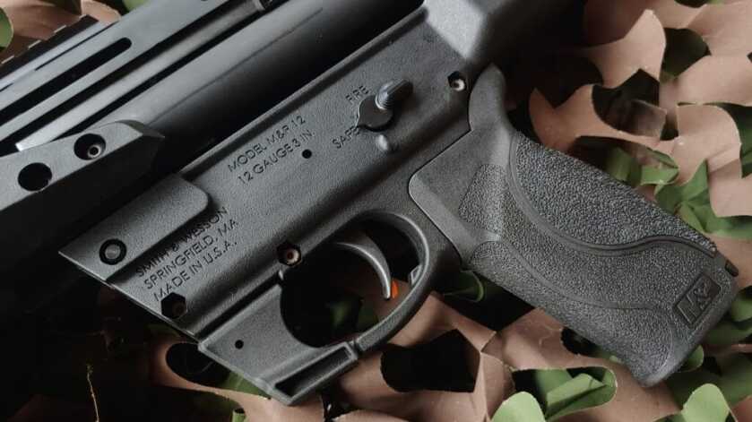 The S&W M&P 12 - A Sci-Fi Worthy Shotgun