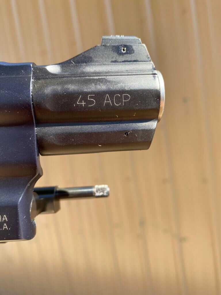 Clay Buys His First Revolver - Smith & Wesson 325 Night Guard