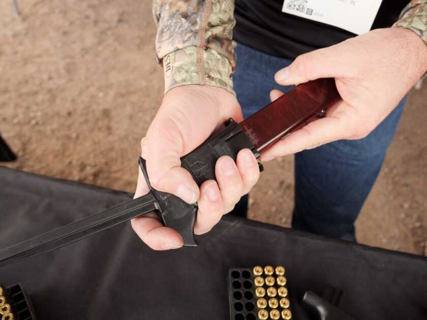 Can You Load 10 Rounds At Once? The CAM Loader From ETS Can - SHOT Show 2022 Can You Load 10 Rounds At Once? The CAM Loader From ETS Can - SHOT Show 2022