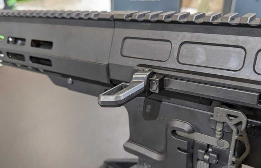 DRD Tactical’s Innovative New MFP-21 (And a Sneak Peek at Their New Sub-6!) – SHOT Show 2022 DRD Tactical’s Innovative New MFP-21 (And a Sneak Peek at Their New Sub-6!) – SHOT Show 2022