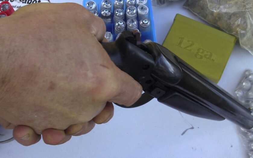 Desperado 12 Gauge Pistol - Diablo's Big Brother (No FFL Required) Desperado 12 Gauge Pistol - Diablo's Big Brother (No FFL Required)