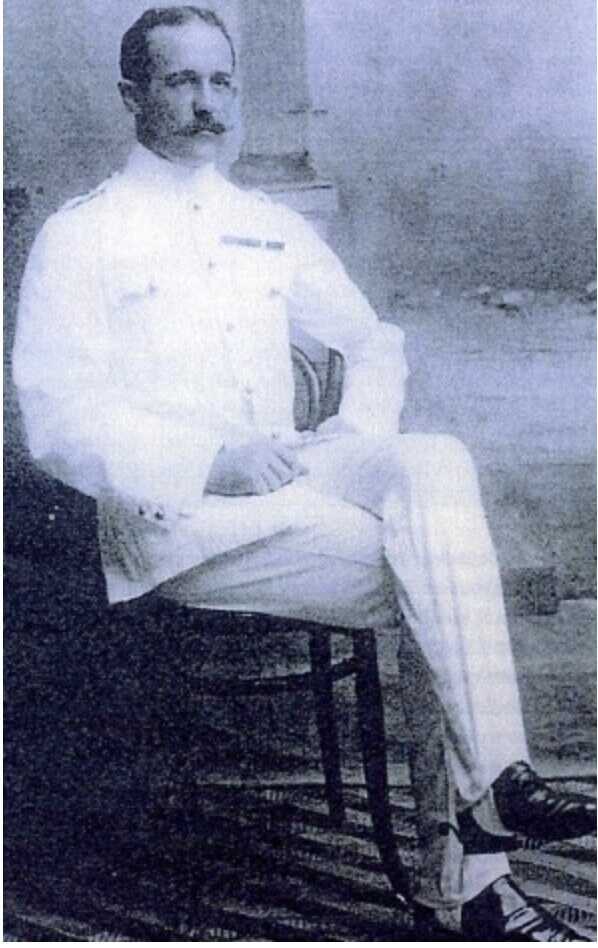 Ivor Thord-Gray: The War Junkie