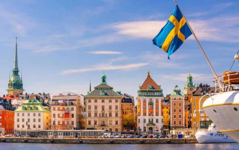 Ivor Thord-Gray: The War Junkie