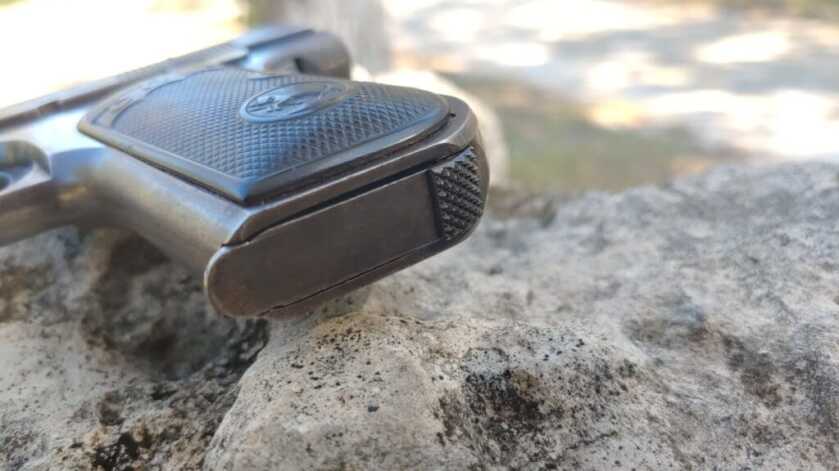 The Colt 1903 Pocket Hammerless The Colt 1903 Pocket Hammerless