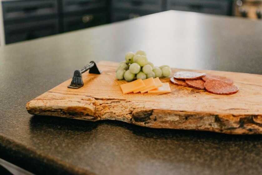 Holiday Gift Guide For The Hunter