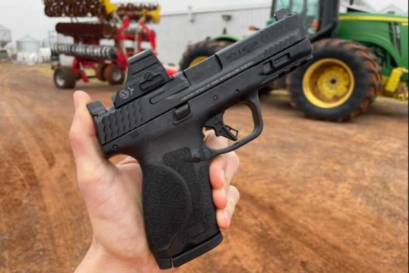 Full Pistol Review ft. Optic Ready Smith & Wesson M&P9 M2.0 Compact