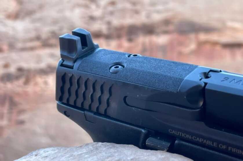Full Pistol Review ft. Optic Ready Smith & Wesson M&P9 M2.0 Compact