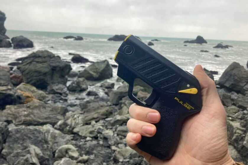 Carrying the Taser Pulse