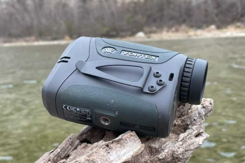 Razor® HD 4000 GB featuring a magnesium chassis and rubber armor