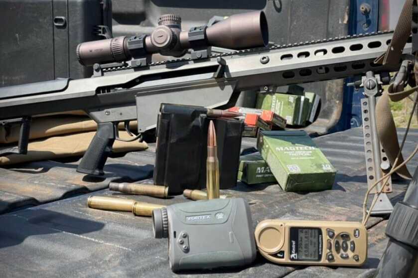 Using the Vortex Razor® HD 4000 GB and Kestrel 5700 Elite to stretch the Barrett M107A1 50BMG out to 1265 yards