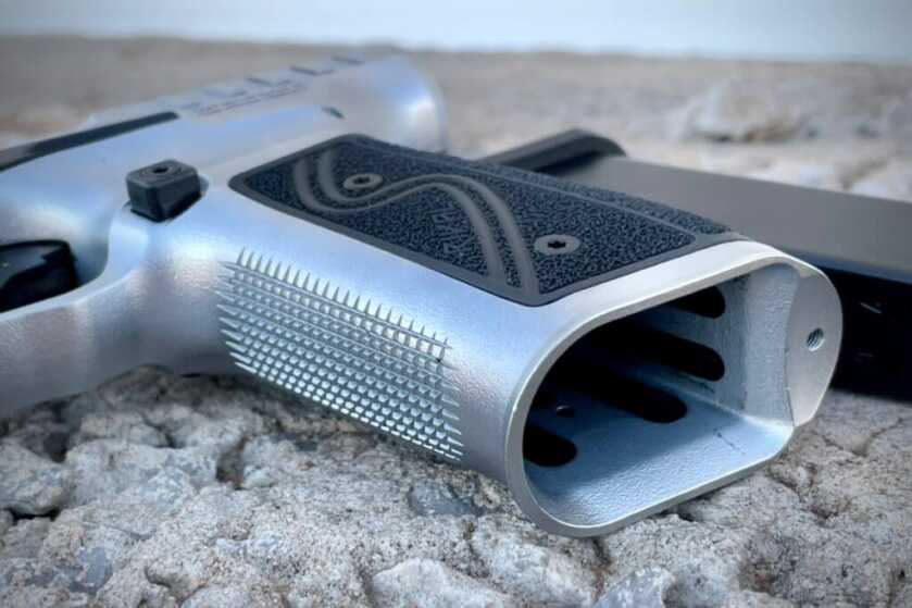 SFx RIVAL-S forged steel frame
