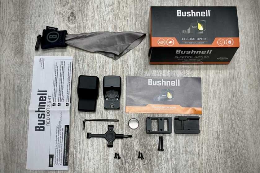 2 - Bushnell RXM-300 Reflex Sight Review All included contents with the sight