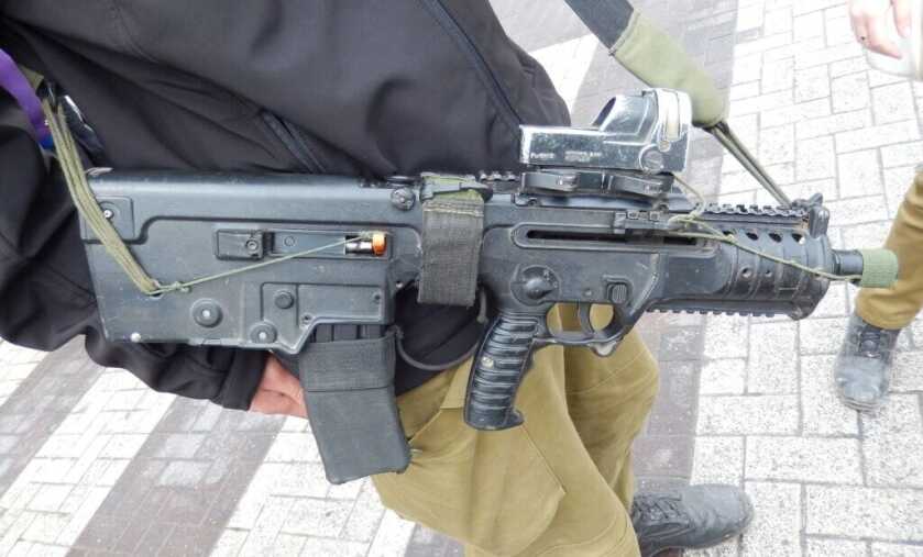Tavor rifle like those used in Israel