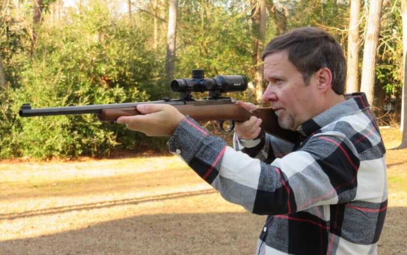 Low power variable Optic on hunting rifle