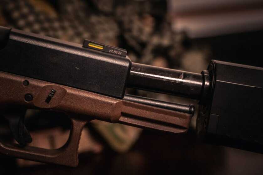 HIVIZ H3 Iron Sights with Litewave technology front sight on a Glock 19 gen 3