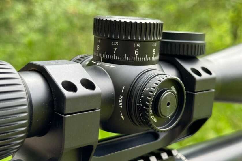 Elevation and windage turrets with cap  removed on Viper HD 3-15