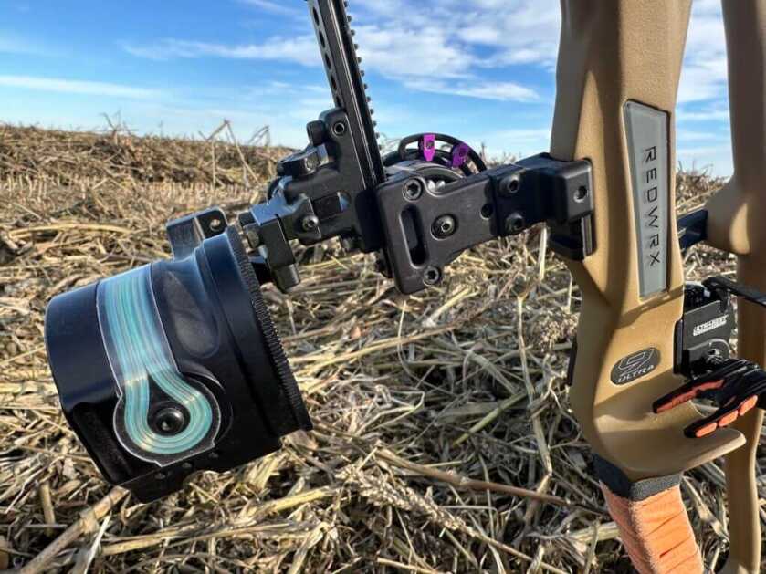 Hoyt In-line system bow