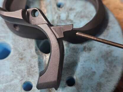 Tuned grip safety for MAC 9 Double Stack