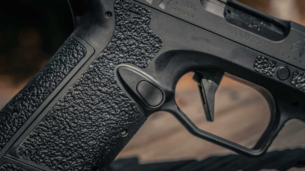 Archon Type B Gen 2 soft carry case with logo included from the factory.