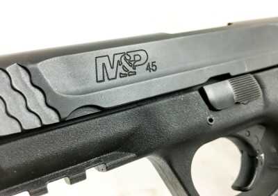 The rounded face of the trigger makes the pull weight feel lighter than it measures on the scale. 