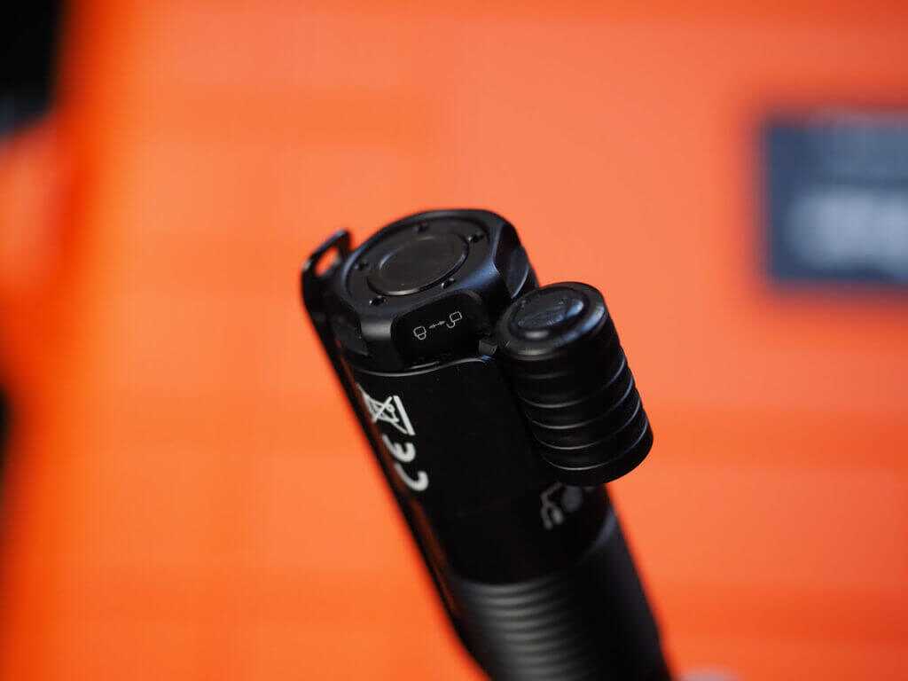 New Defender P15 Weapon Light from AceBeam