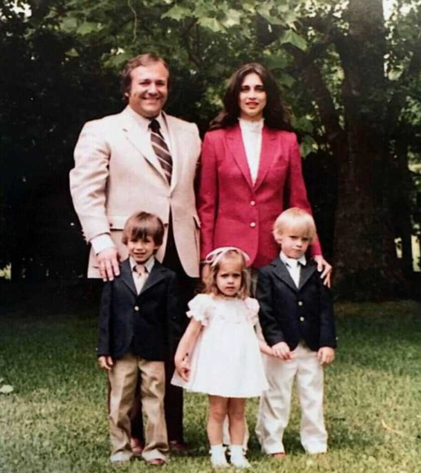 3-Will-The MAC-10 at Work and Play: The Gory Demise of Barry Seal