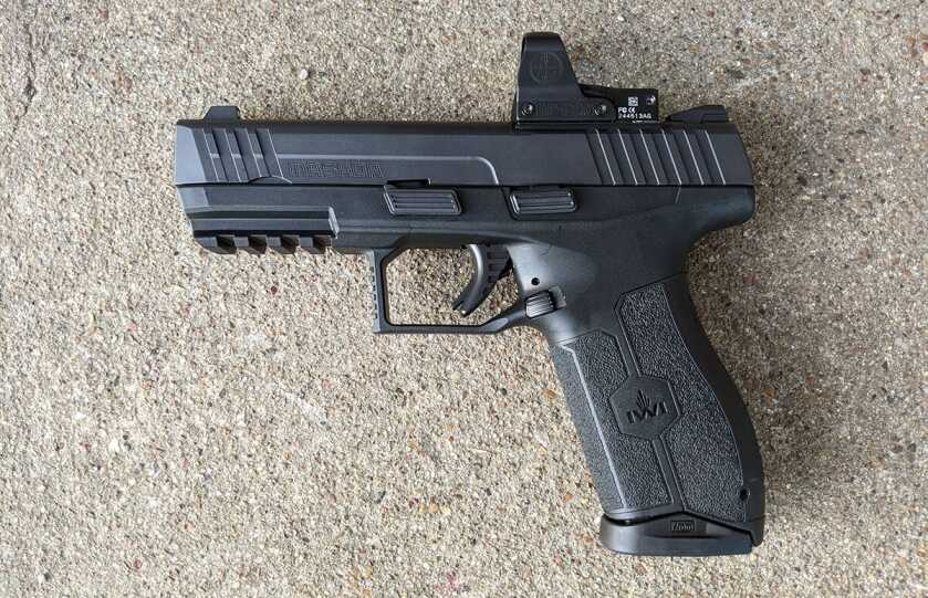 IWI Masada 9mm striker fired pistol, best budget IWI pistol