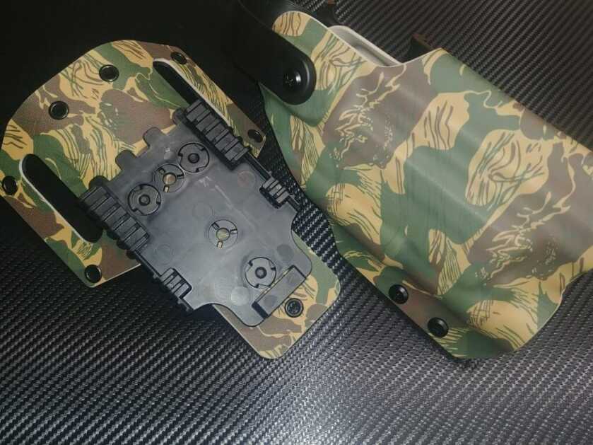 Red Balloon Industries OWB holster light bearing 2026