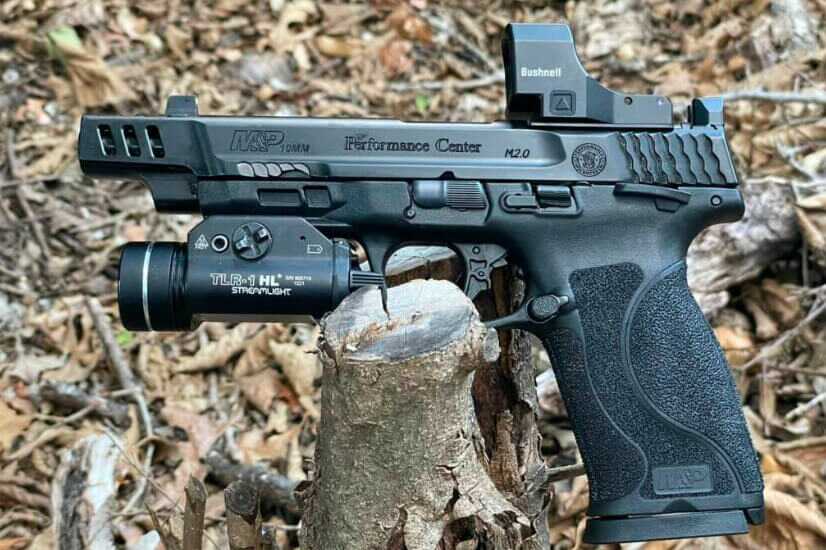 Smith & Wesson Performance Center 10mm M2.0 pistol