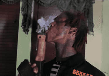 Who Knew? These Rappers Are Selling This Gun like Hotcakes Who Knew? These Rappers Are Selling This Gun like Hotcakes