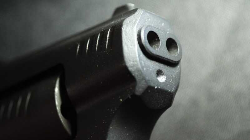 A Double-Barreled Revolver (8 Rounds in 4 Shots!): Standard Mfg.'s S333 Volleyfire - SHOT Show 2019 A Double-Barreled Revolver (8 Rounds in 4 Shots!): Standard Mfg.'s S333 Volleyfire - SHOT Show 2019